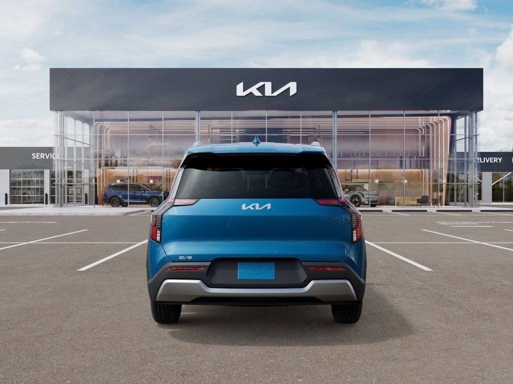 New 2026 Kia EV9 Wind SUV