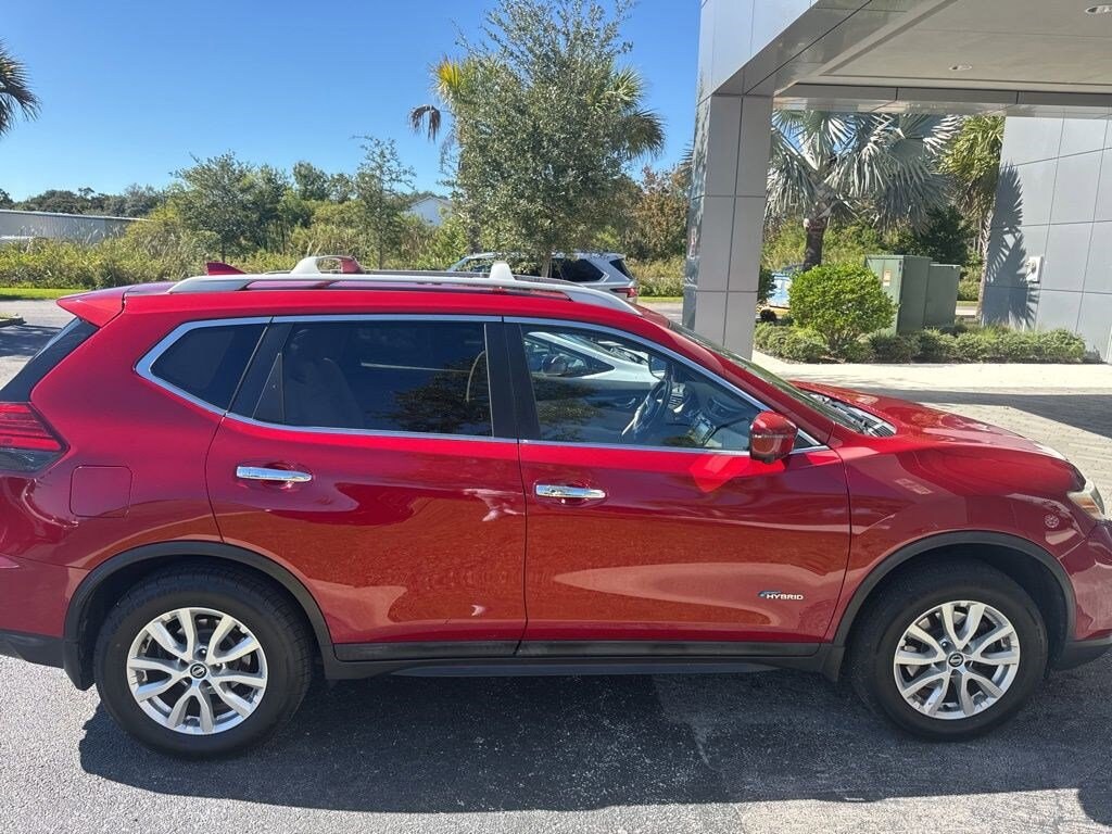 Used 2017 Nissan Rogue Hybrid SV SUV