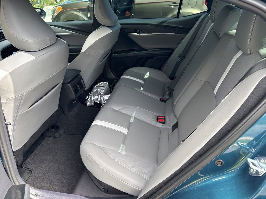 Certified 2025 Toyota Camry SE Sedan