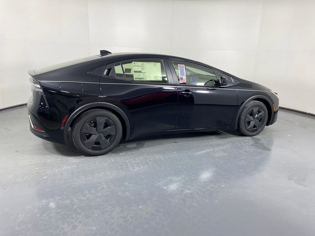 New 2026 Toyota Prius Plug-In Hybrid SE Hatchback