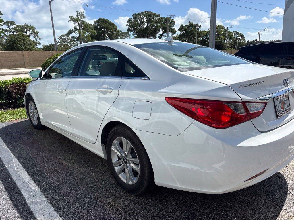 Used 2011 Hyundai Sonata GLS Sedan
