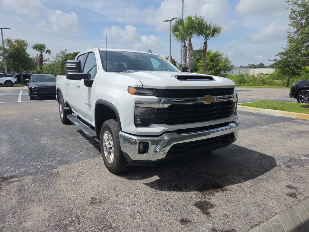Used 2025 Chevrolet Silverado 2500 HD LT Truck Crew Cab