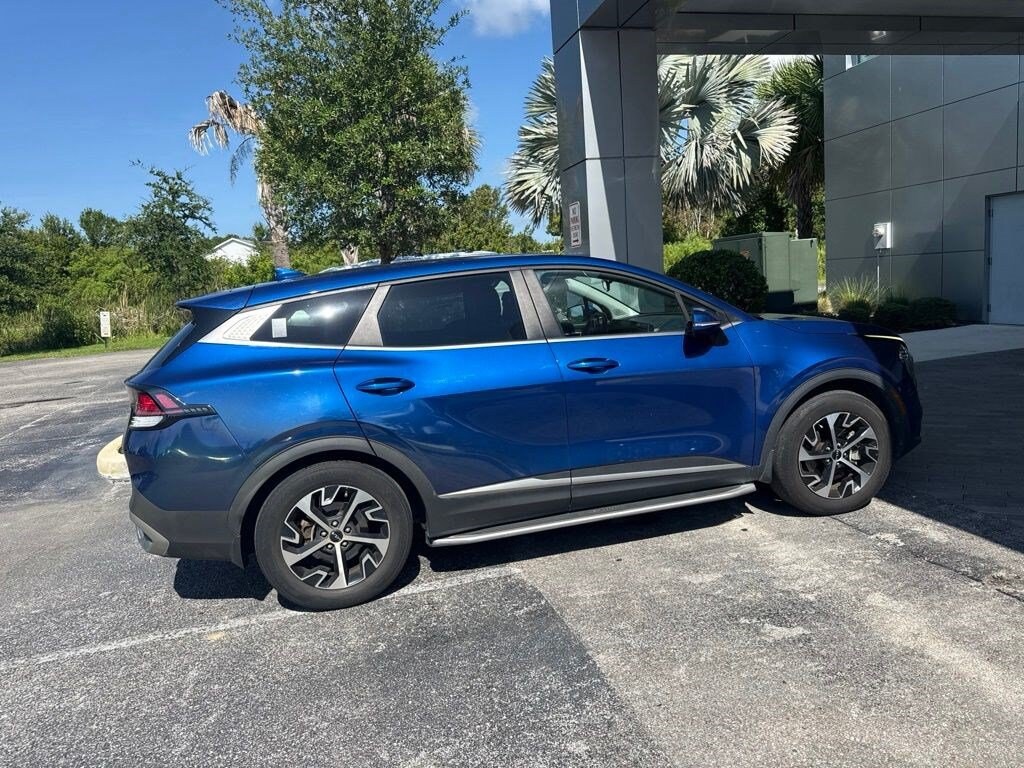 Used 2023 Kia Sportage EX SUV