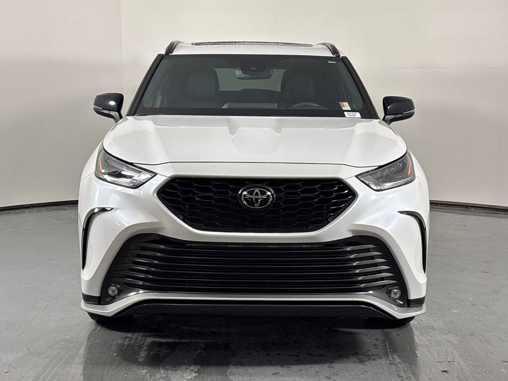 Certified 2025 Toyota Highlander XSE SUV