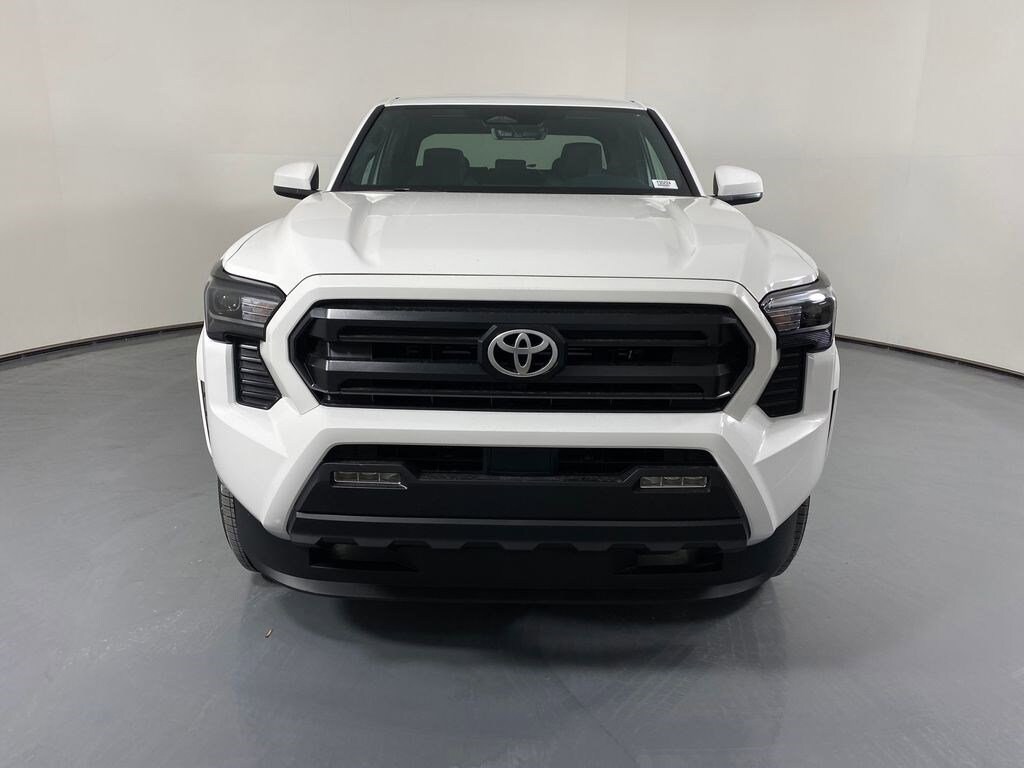 New 2025 Toyota Tacoma SR5 Truck Double Cab