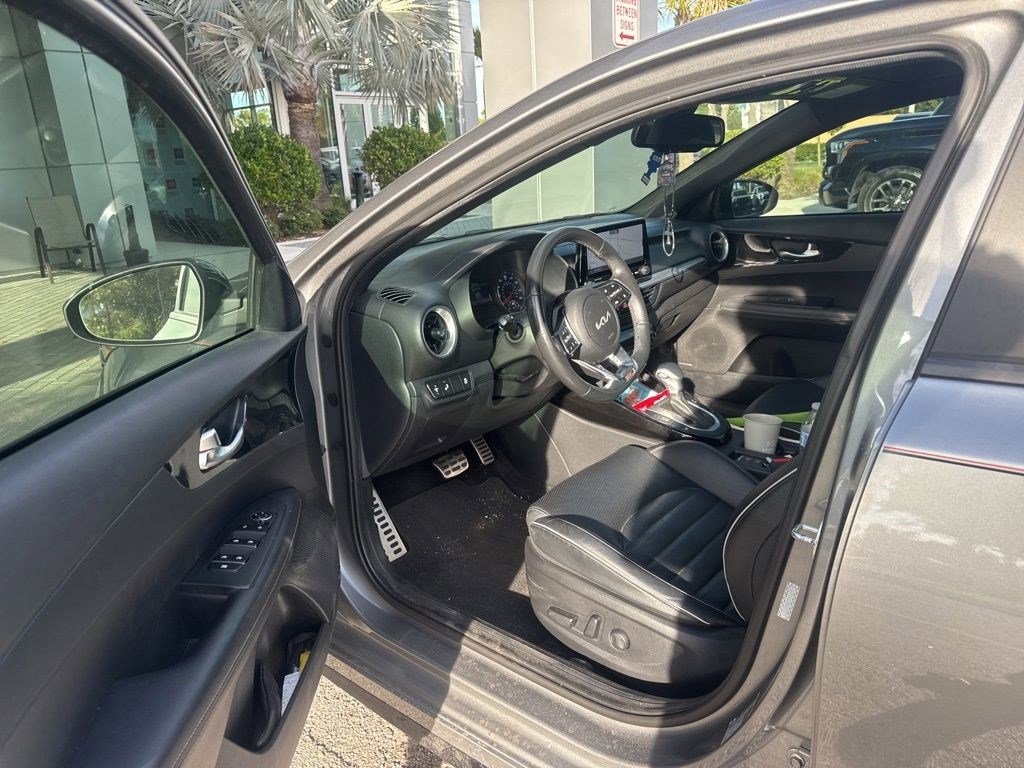 Certified 2022 Kia Forte GT-Line Sedan