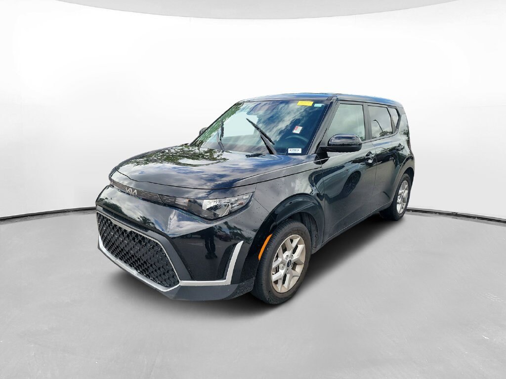 Certified 2024 Kia Soul LX Hatchback