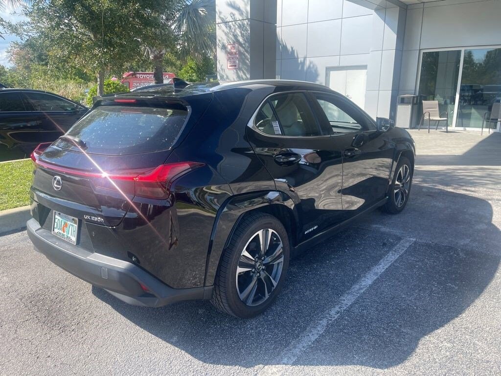 Used 2022 Lexus UX 250h  SUV