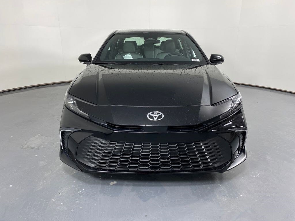New 2026 Toyota Camry SE Sedan