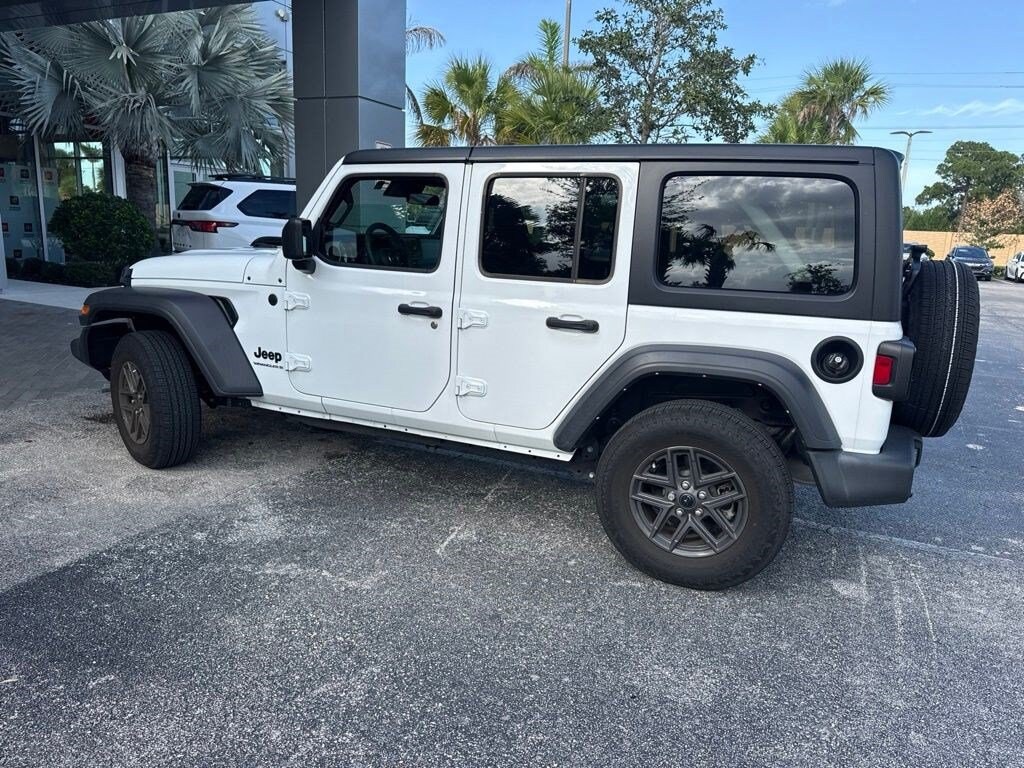 Used 2024 Jeep Wrangler Sport SUV