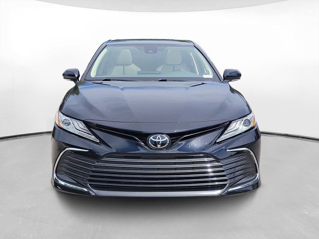Used 2021 Toyota Camry XLE Sedan