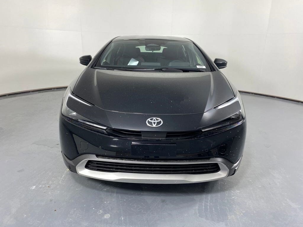 New 2026 Toyota Prius Plug-In Hybrid SE Hatchback