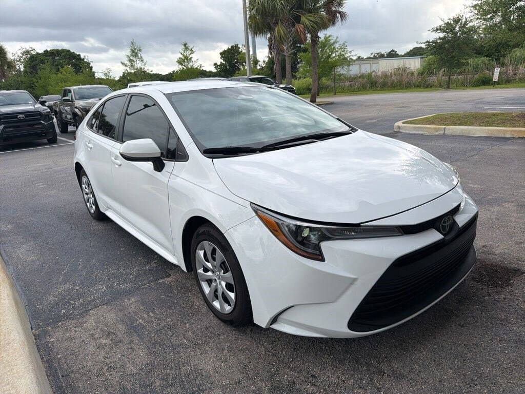 Used 2024 Toyota Corolla LE Sedan
