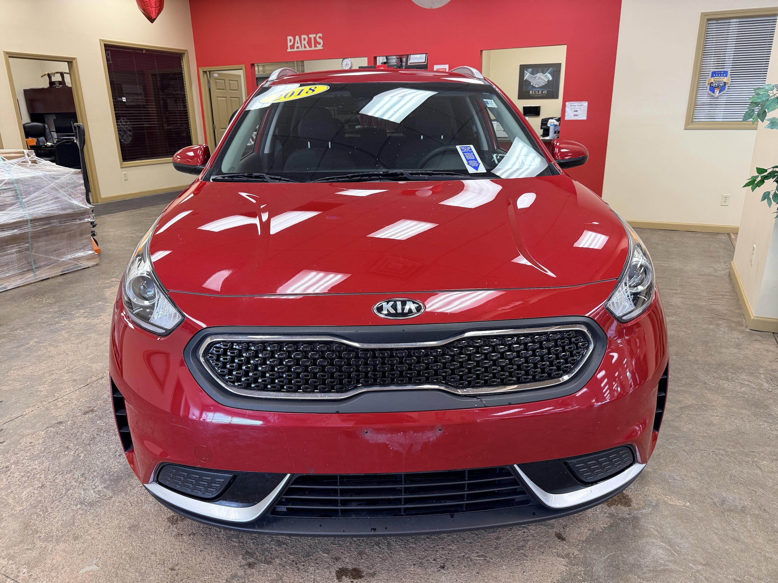 Used 2018 Kia Niro LX with VIN KNDCB3LC0J5175626 for sale in Batavia, NY