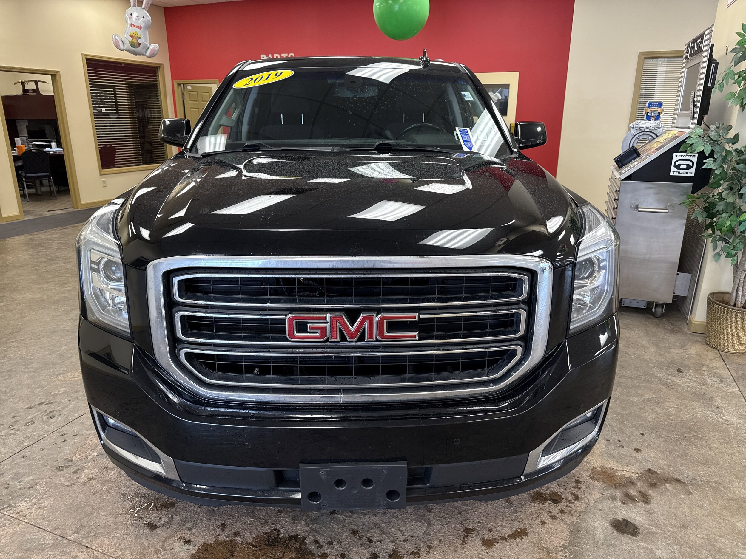 2019 Gmc Yukon XL SLE photo 2