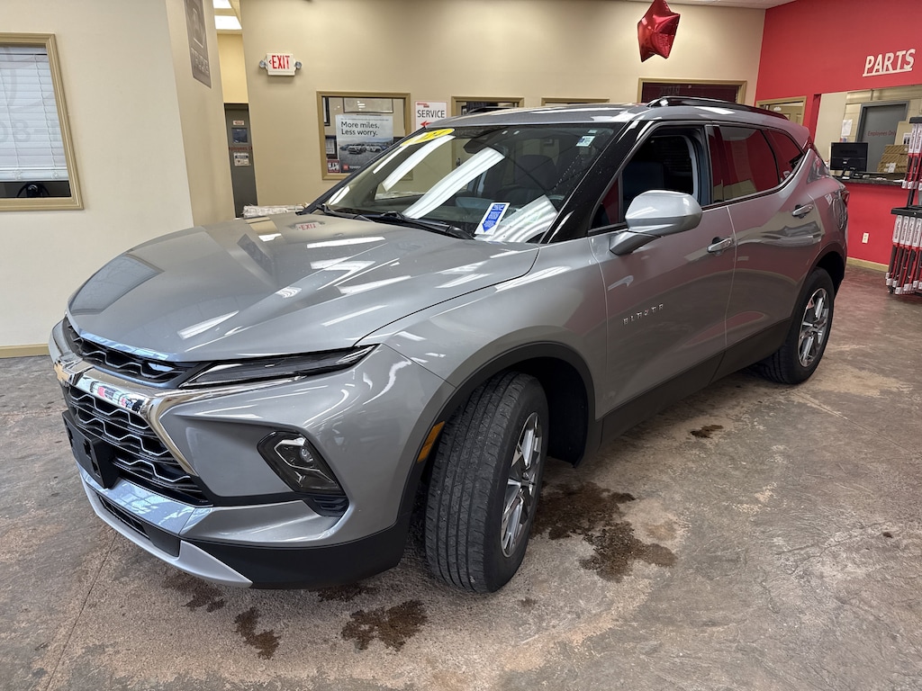 Used 2024 Chevrolet Blazer LT w/2LT SUV