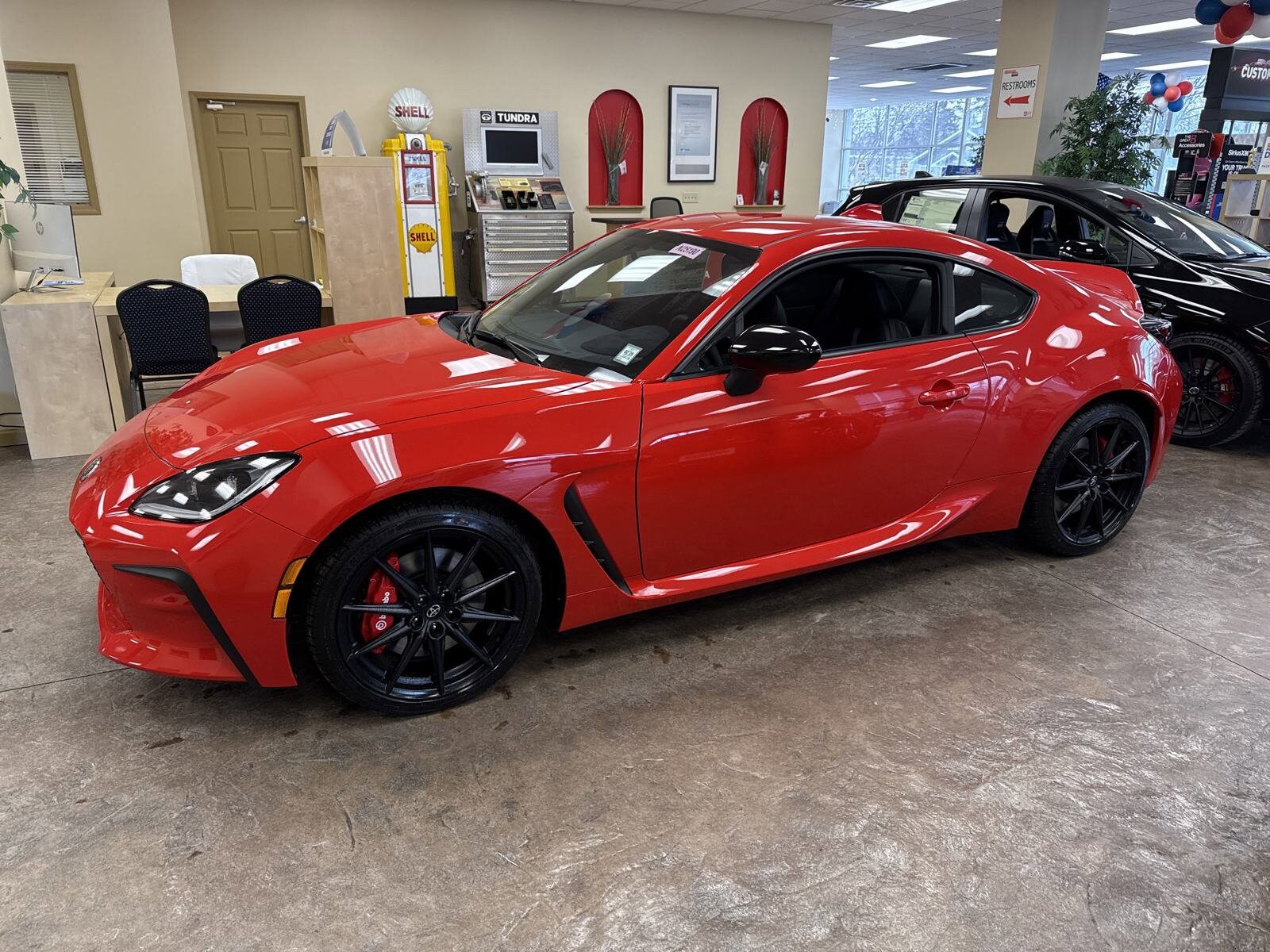 2025 Toyota GR86 Premium photo 4