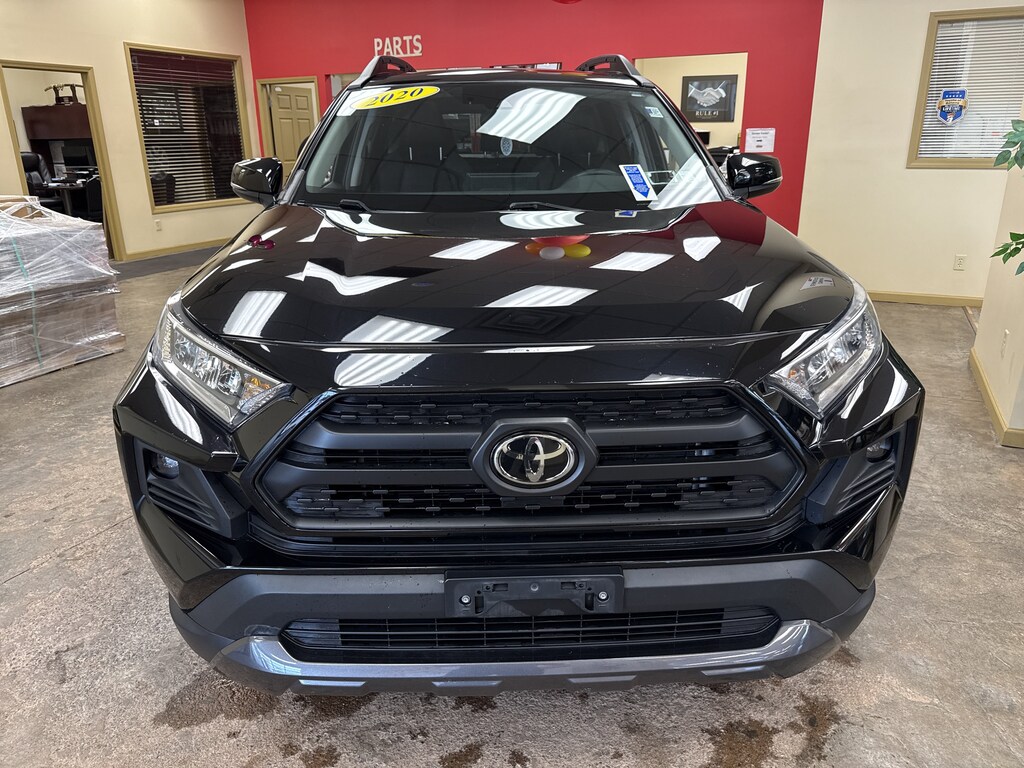 Used 2020 Toyota RAV4 SUV