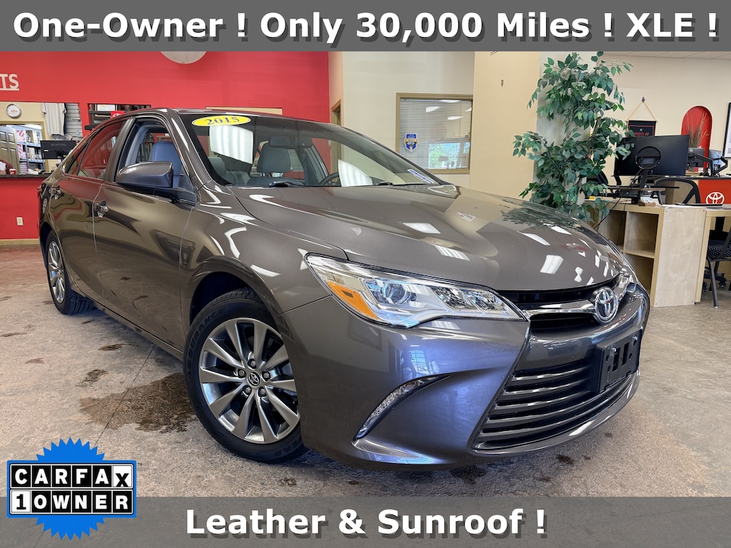 Used 2015 Toyota Camry XLE V6 Sedan