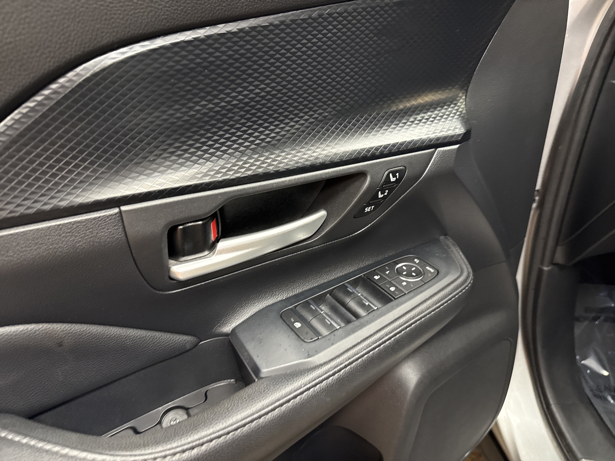 2024 Toyota Grand Highlander Limited - Photo 30