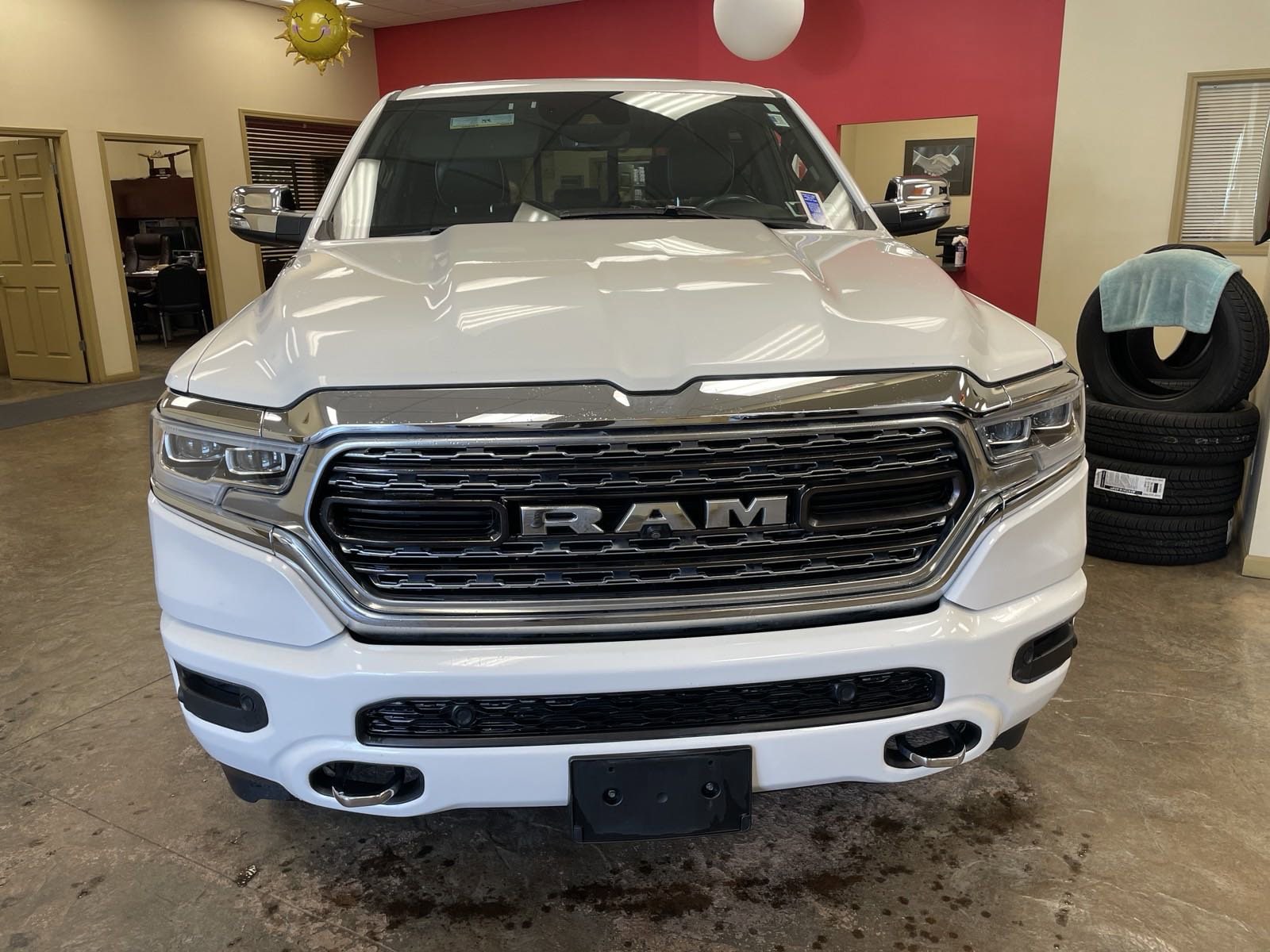 Used 2020 RAM Ram 1500 Pickup Limited with VIN 1C6SRFHT5LN192417 for sale in Batavia, NY