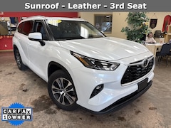 2022 Toyota Highlander XLE SUV