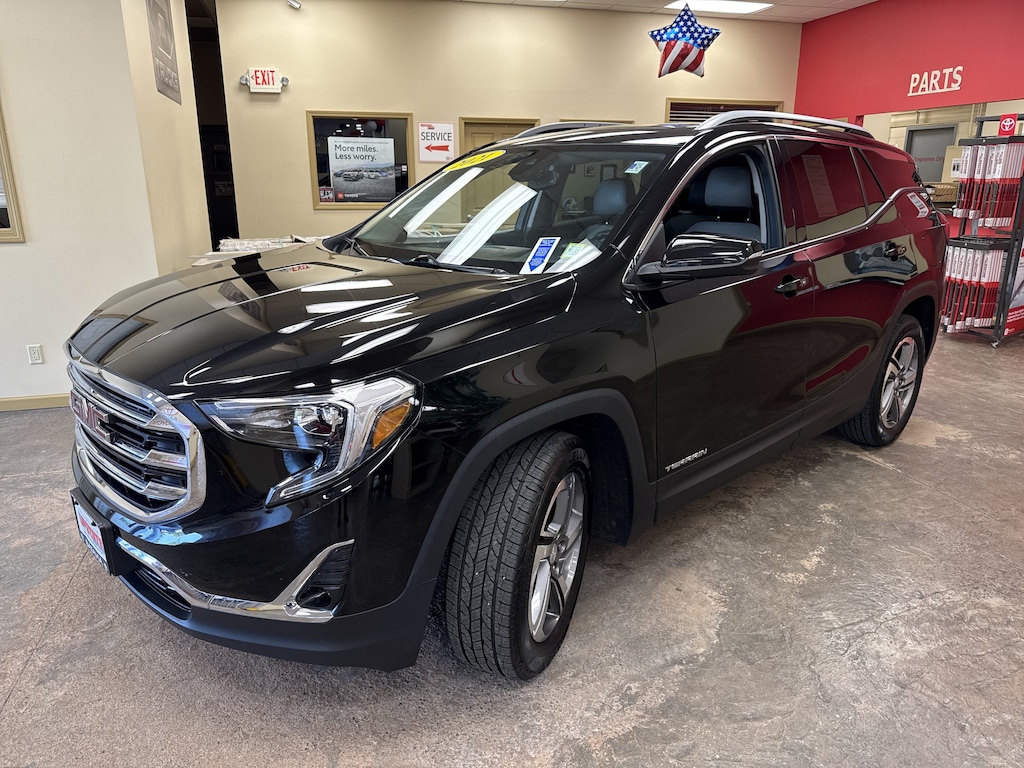 Used 2021 GMC Terrain SLT SUV