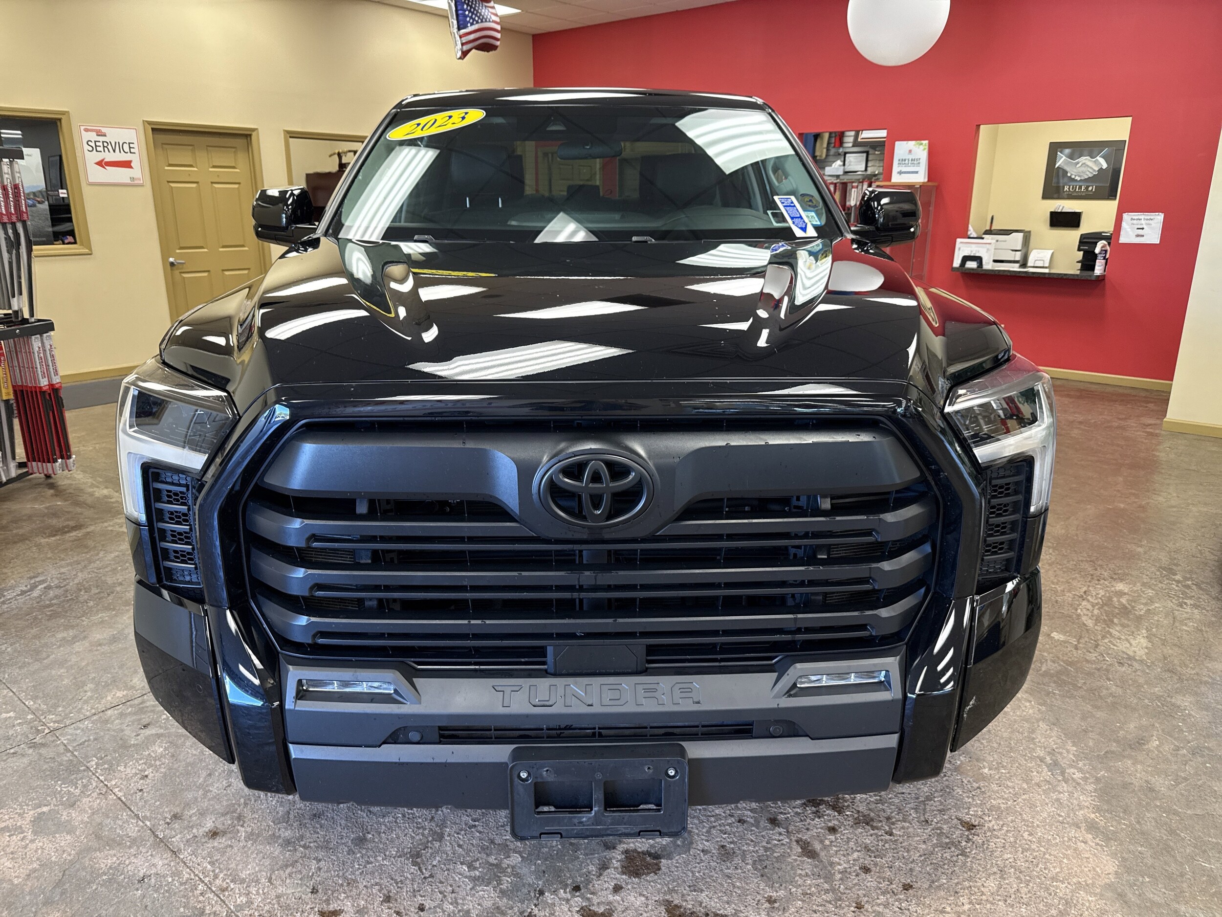 2023 Toyota Tundra SR5 photo 2