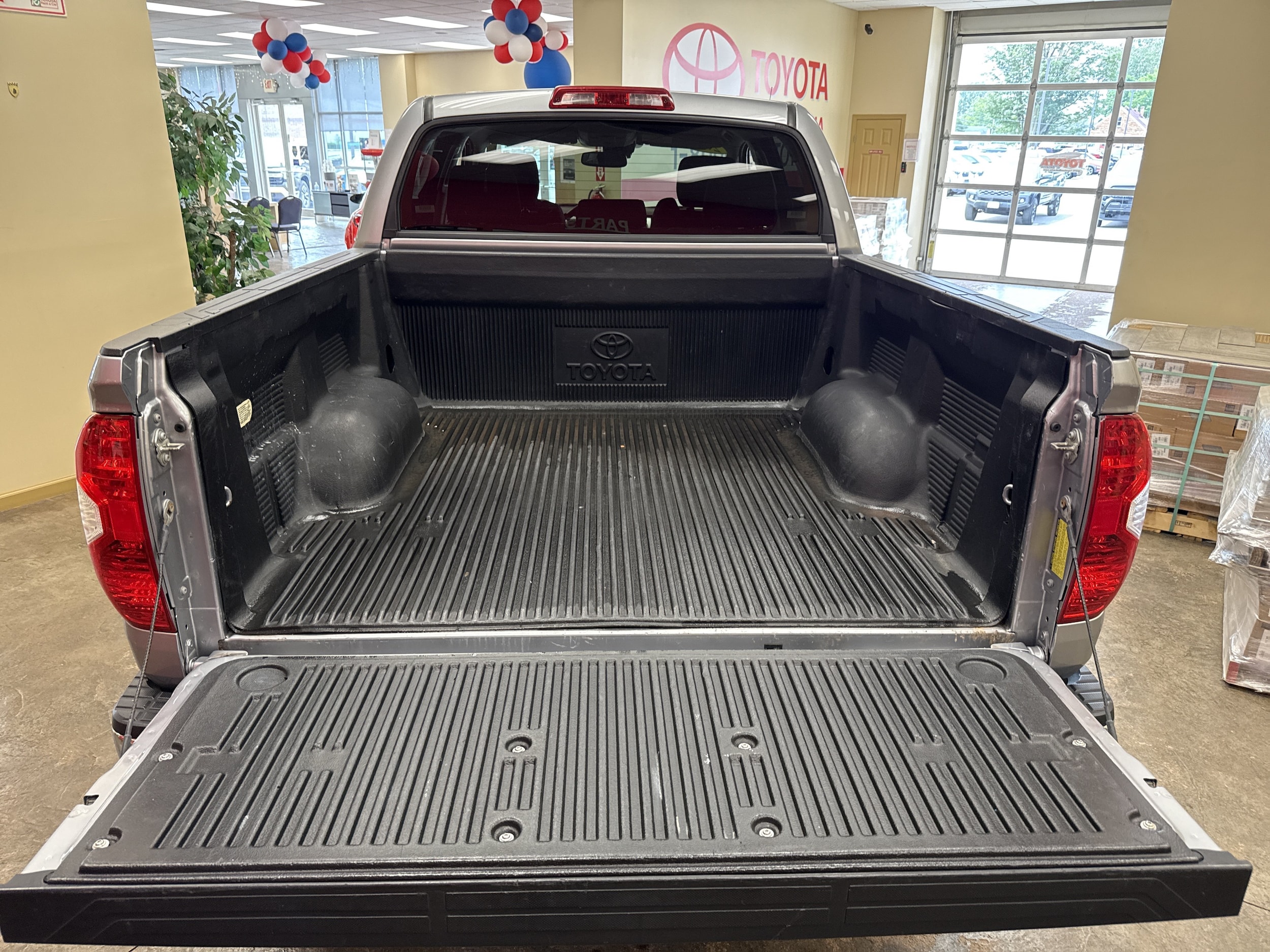 2019 Toyota Tundra SR5 - Photo 34