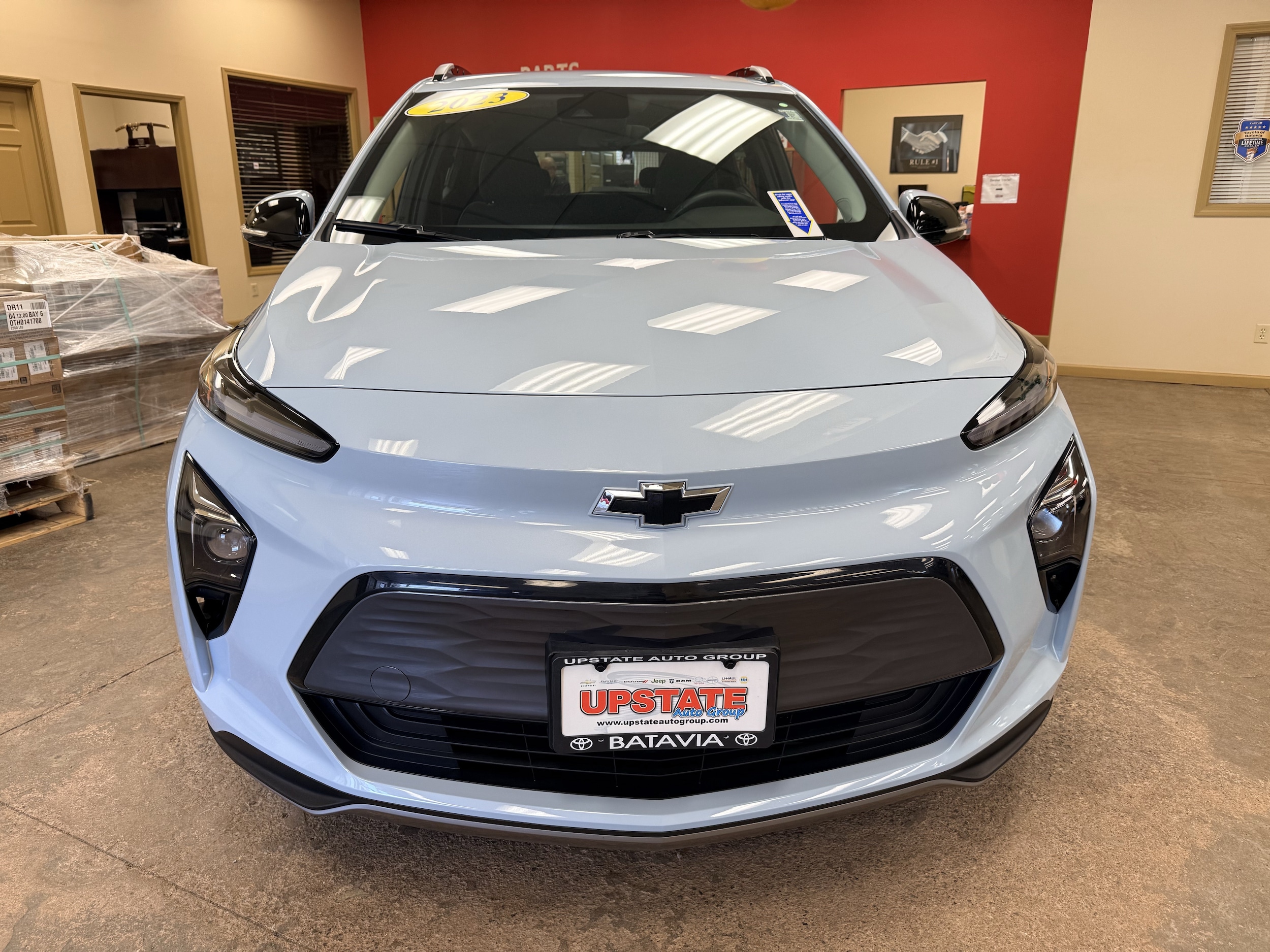 Used 2023 Chevrolet Bolt EUV LT with VIN 1G1FY6S01P4175386 for sale in Batavia, NY