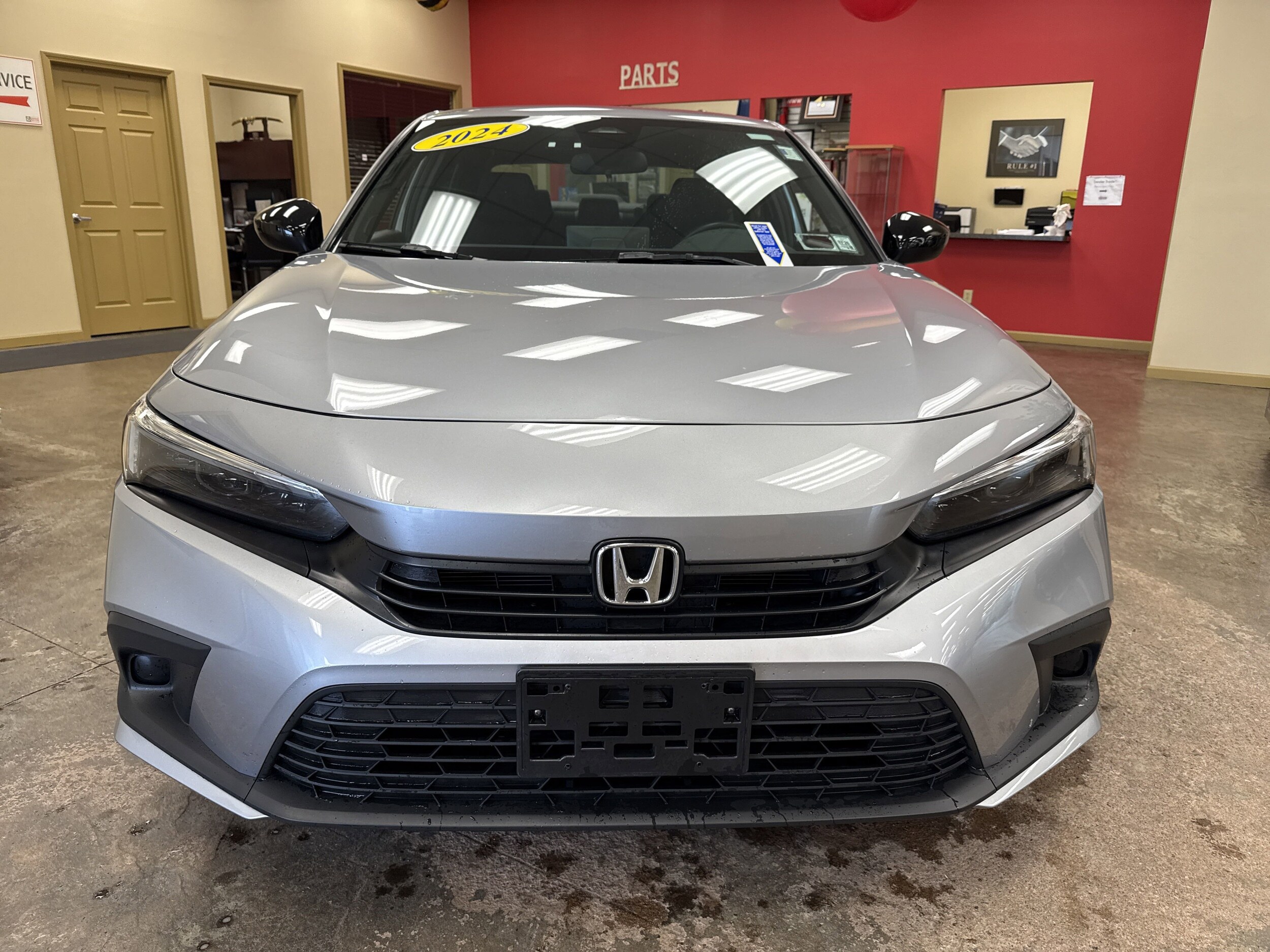 2024 Honda Civic Sport photo 2