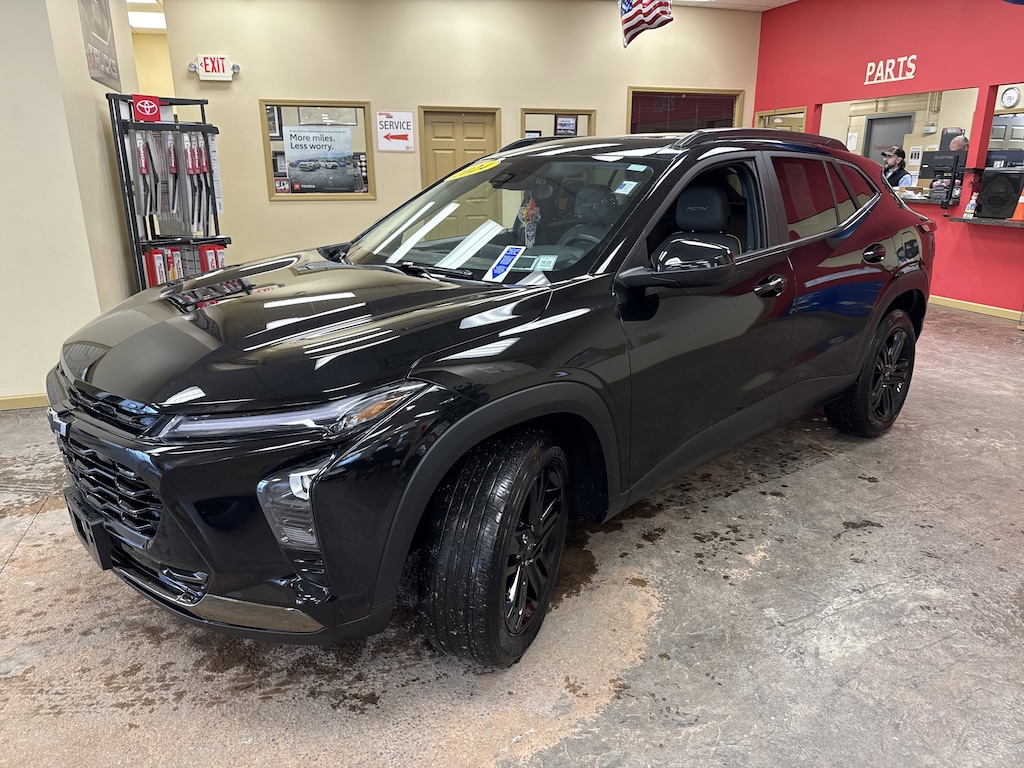 Used 2024 Chevrolet Trax ACTIV SUV
