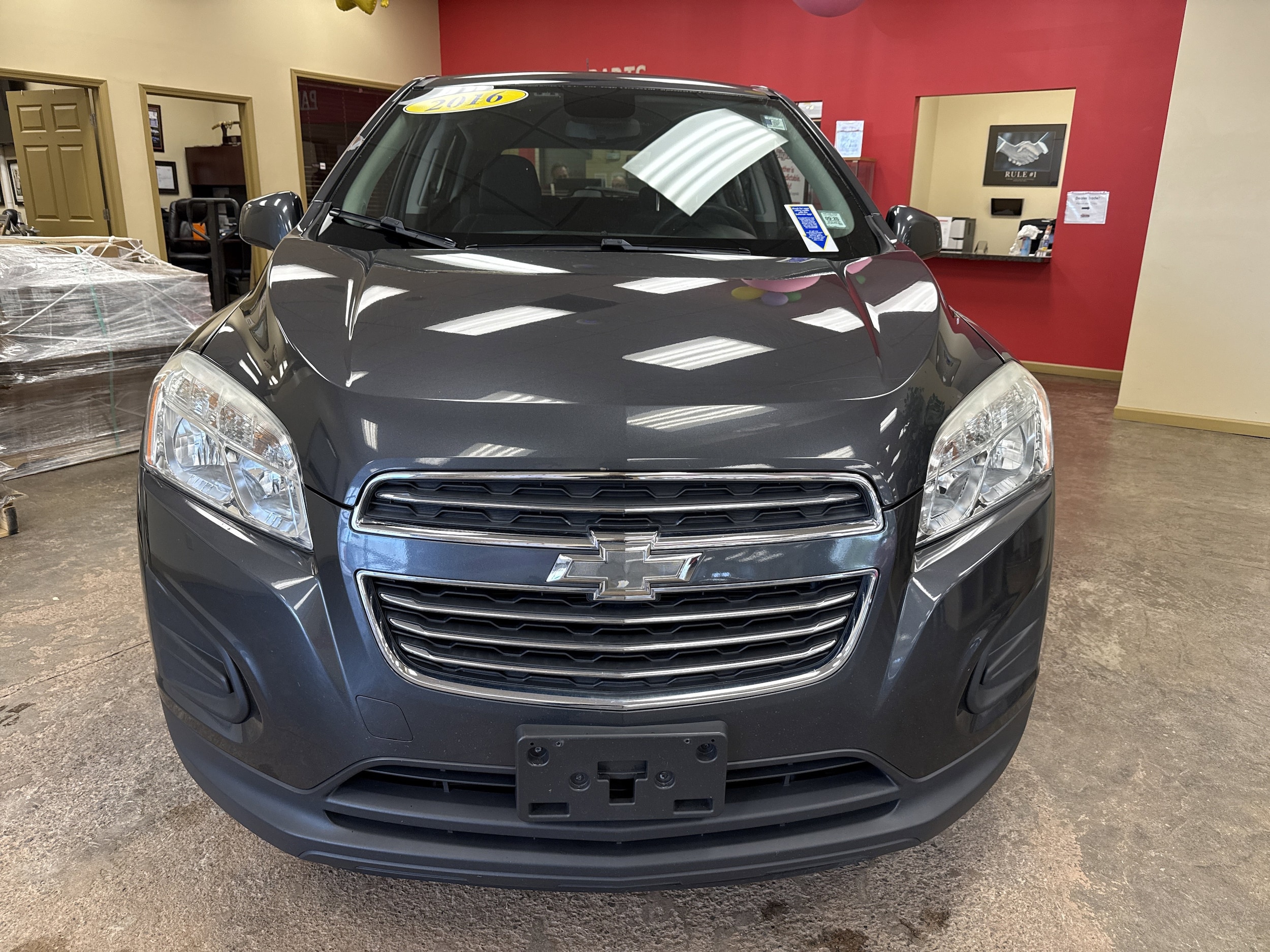 Used 2016 Chevrolet Trax LS with VIN 3GNCJNSB8GL204099 for sale in Batavia, NY