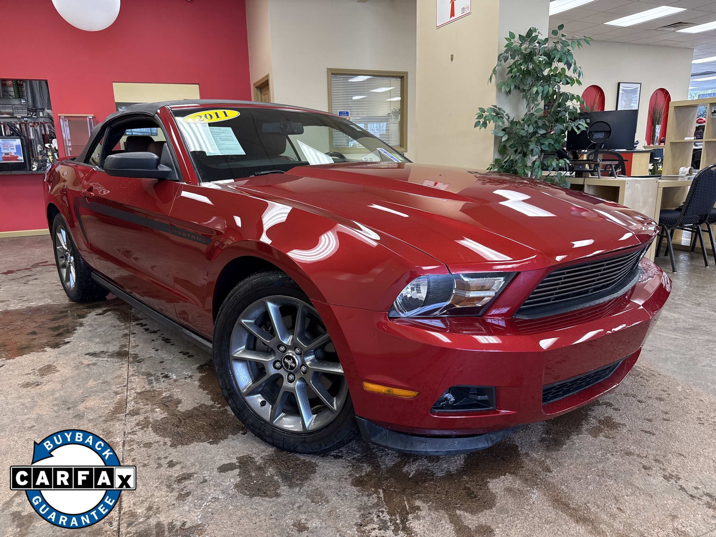 2011 Ford Mustang V6