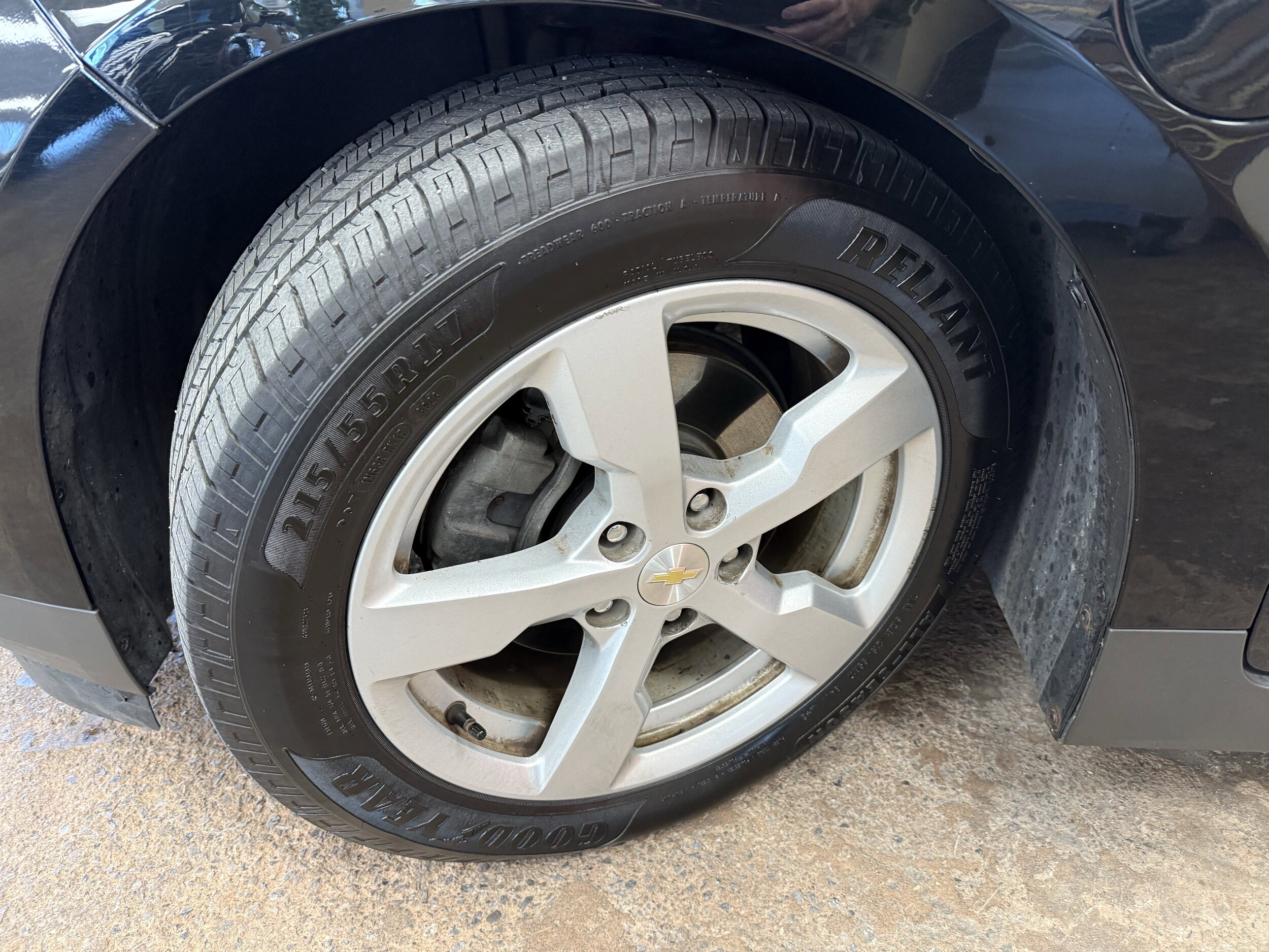 2015 Chevrolet Volt Base photo 3