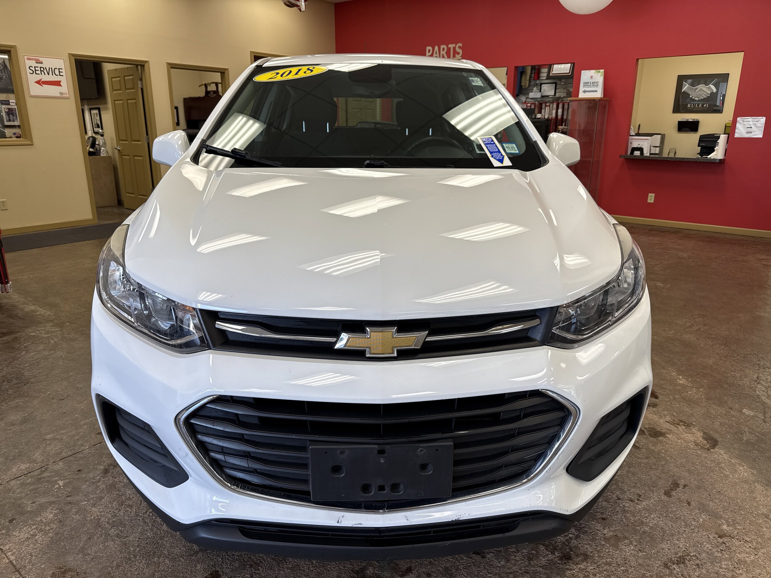 2018 Chevrolet Trax LS photo 2