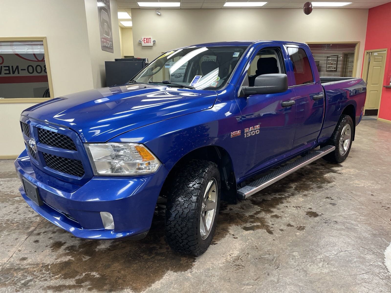 2017 Ram 1500 Express photo 2