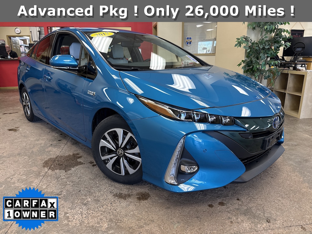 Used 2017 Toyota Prius Prime 5-Door Four Advanced Hatchback