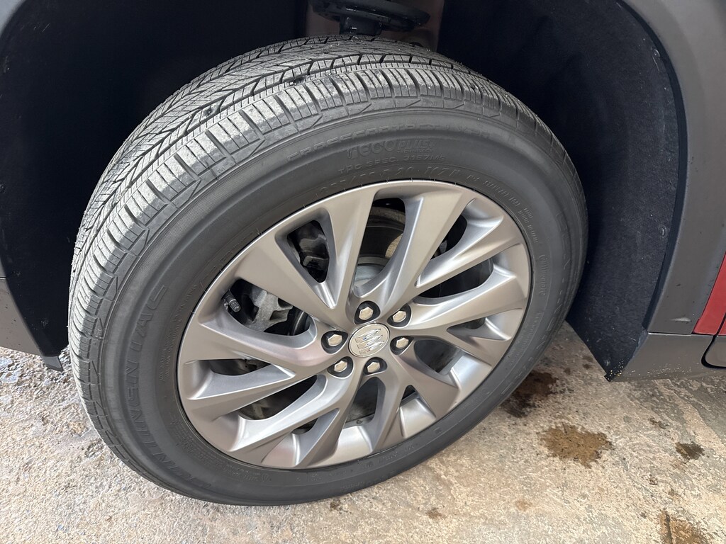 Used 2025 Buick Enclave Preferred SUV