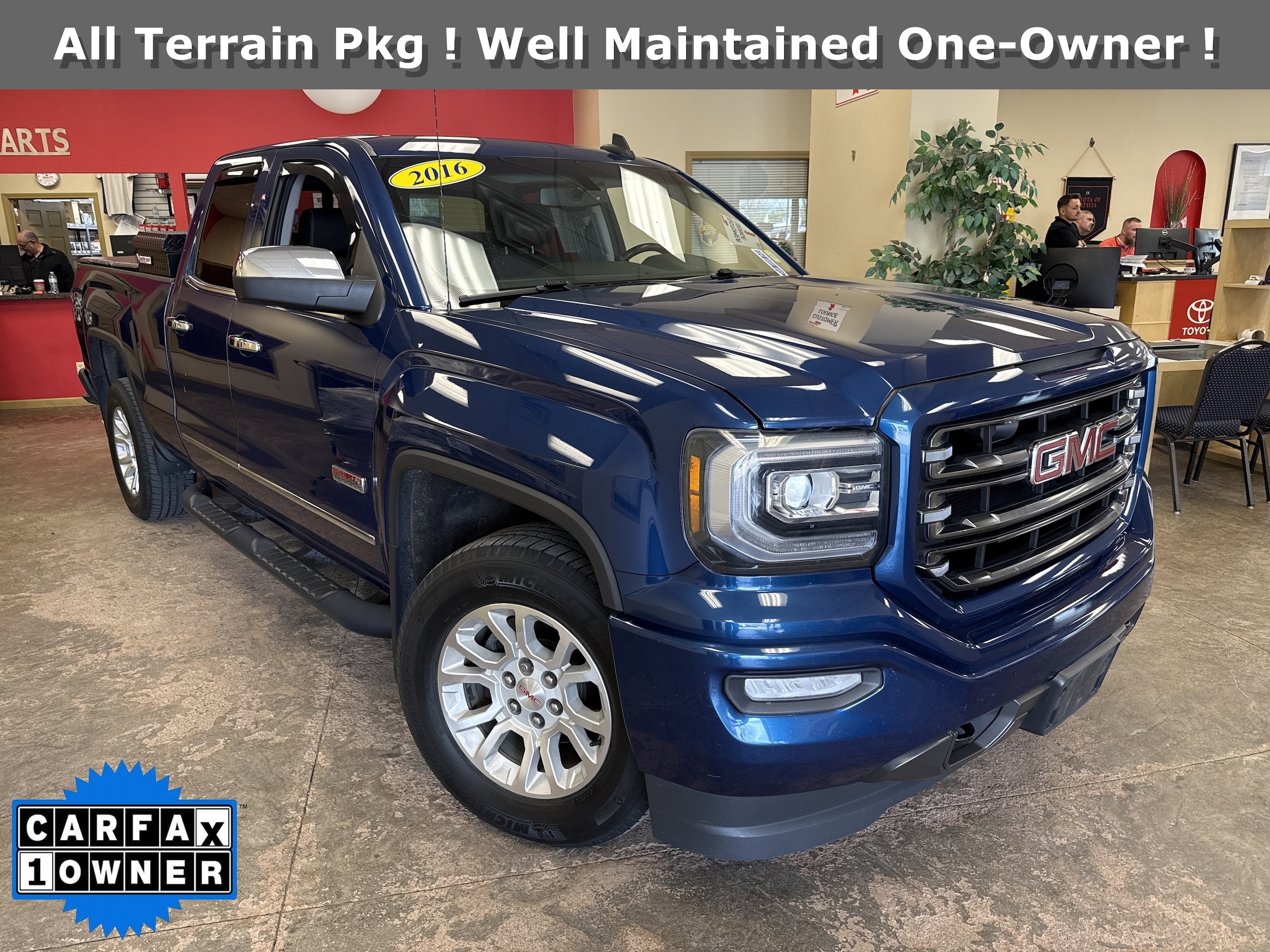 2016 GMC Sierra 4WD Double Cab Standard Box SLE's photo