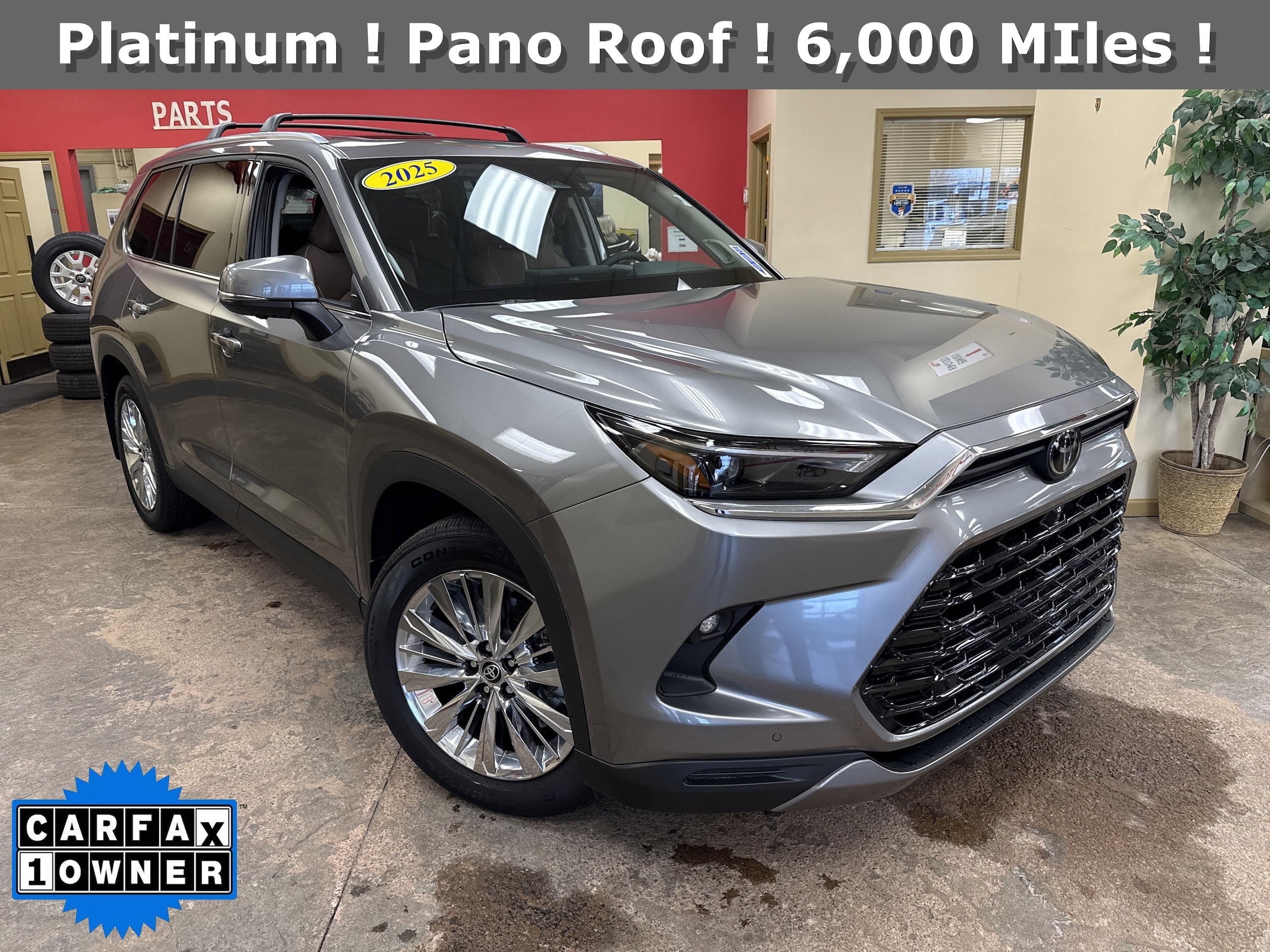 2025 Toyota Grand Highlander Platinum's photo