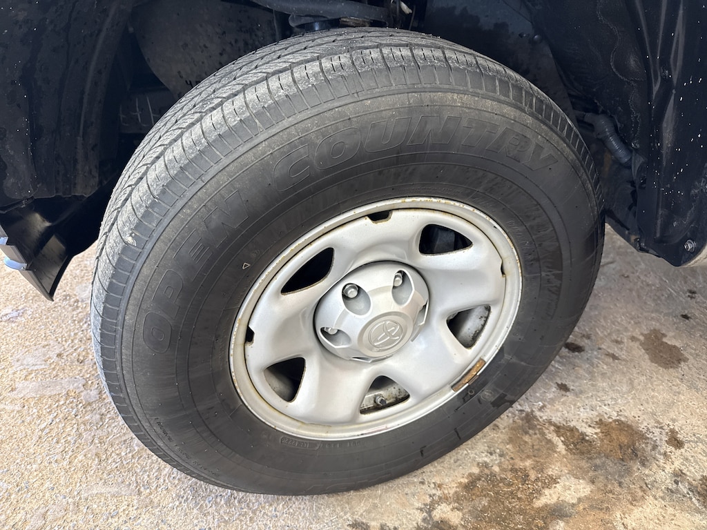 Used 2023 Toyota Tacoma SR Truck Access Cab
