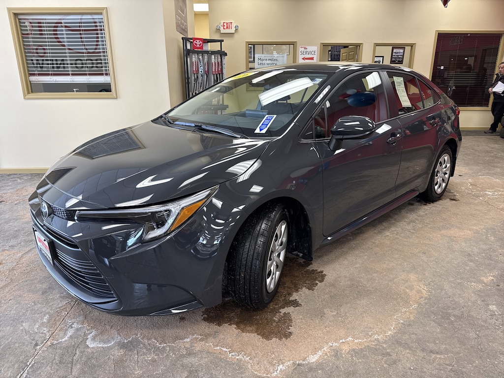 Used 2026 Toyota Corolla Hybrid LE Sedan