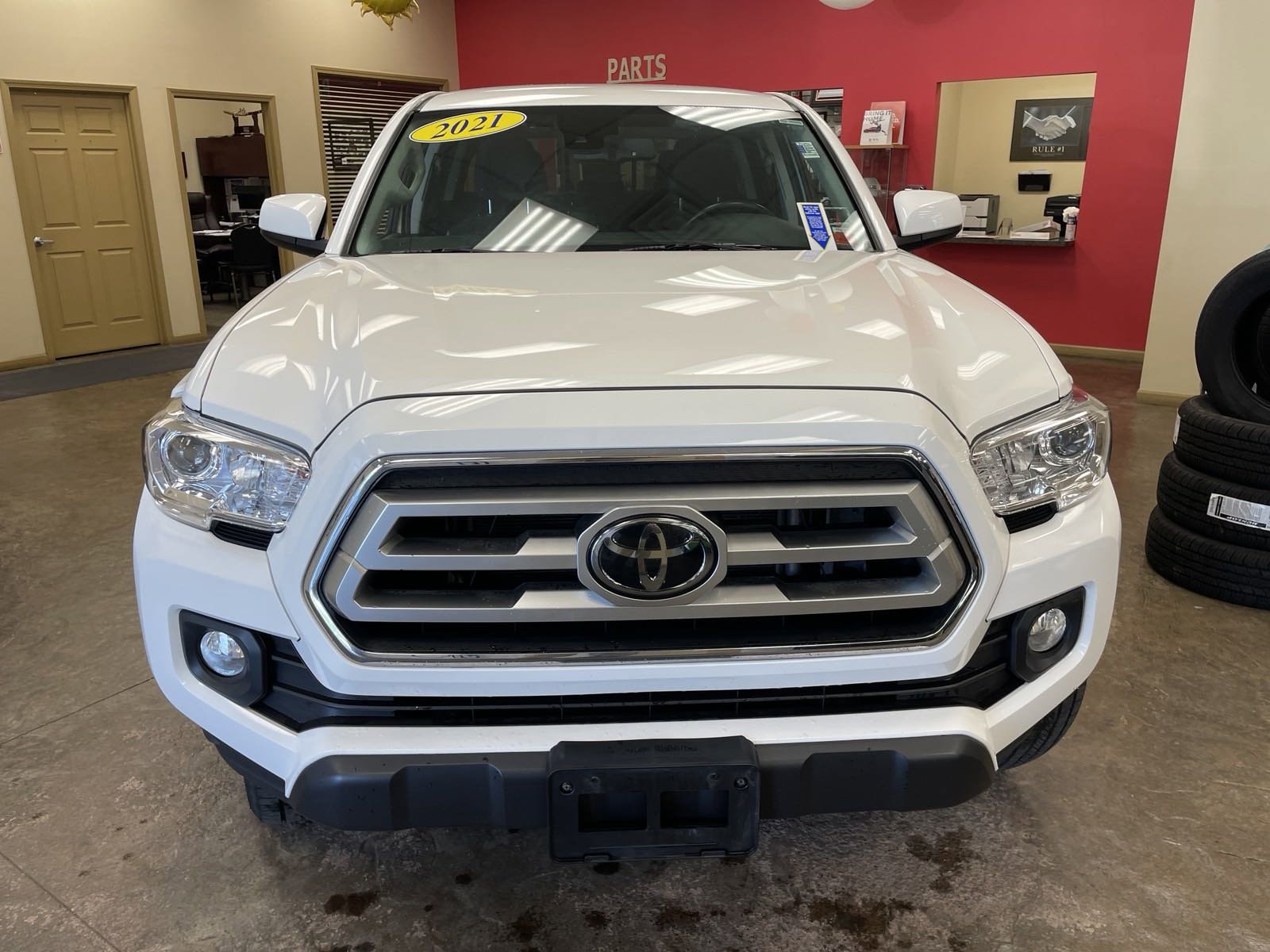 Used 2021 Toyota Tacoma SR5 with VIN 3TYCZ5AN6MT034655 for sale in Batavia, NY