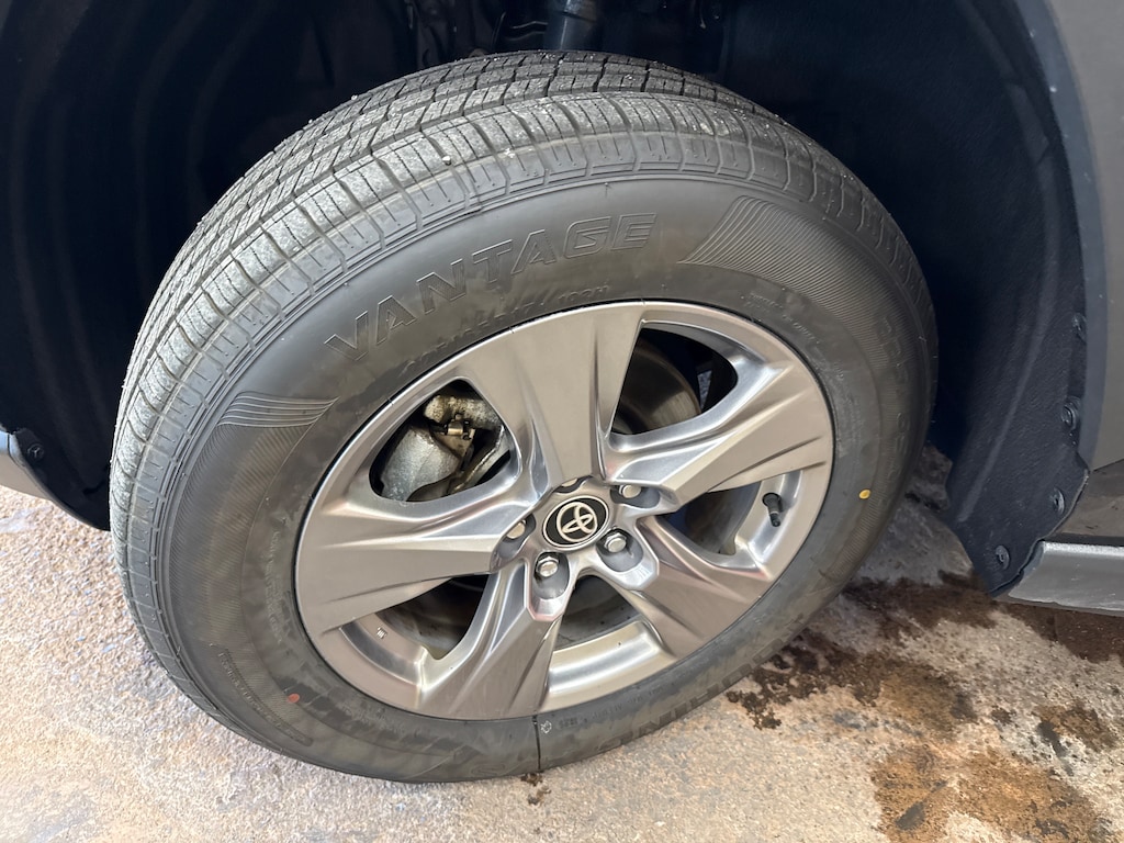 Used 2025 Toyota RAV4 Hybrid LE SUV