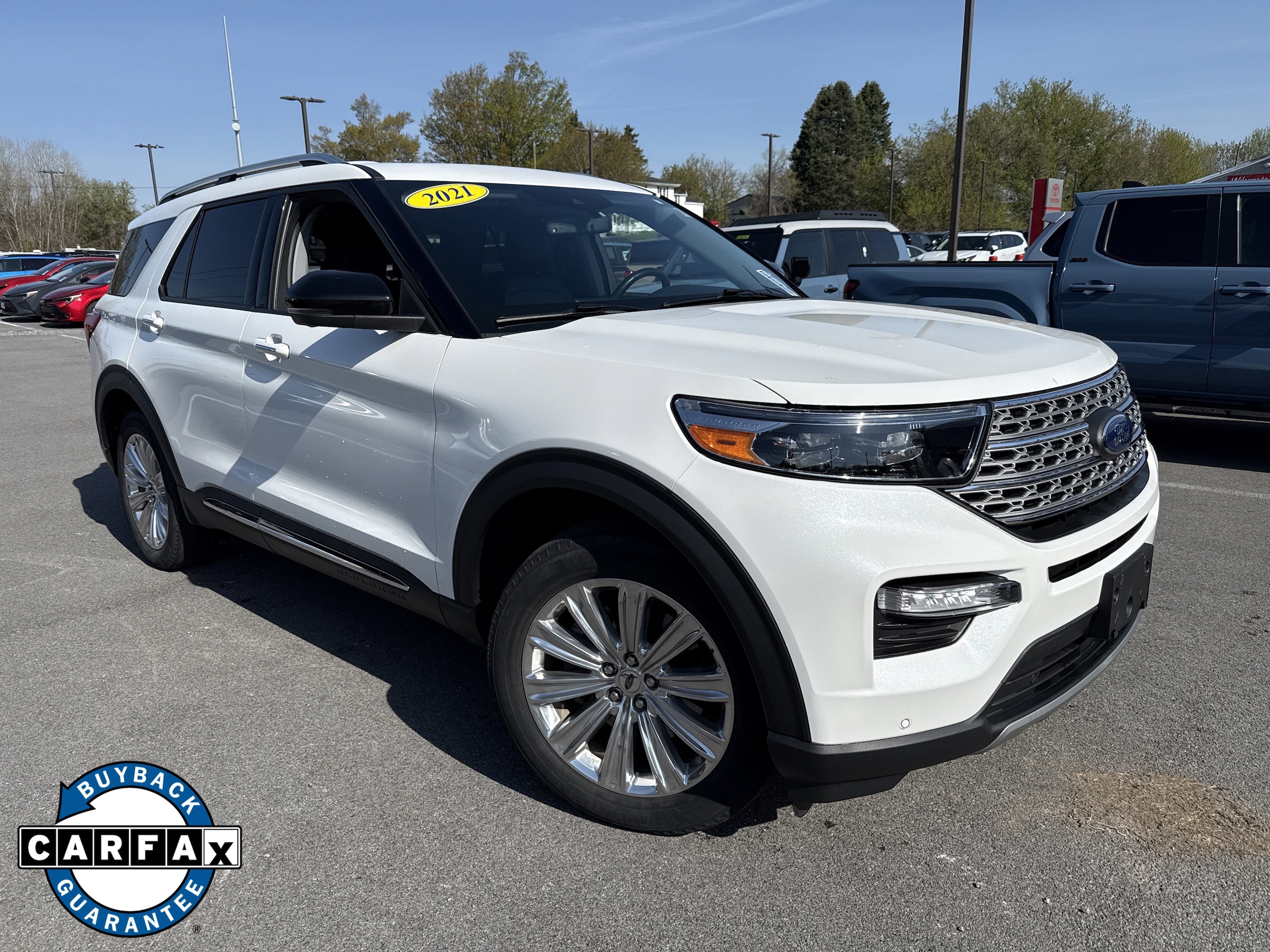 2021 Ford Explorer Limited HEV 4WD's photo