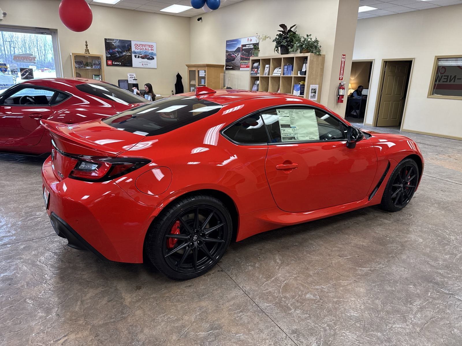 2025 Toyota GR86 Premium - Photo 9