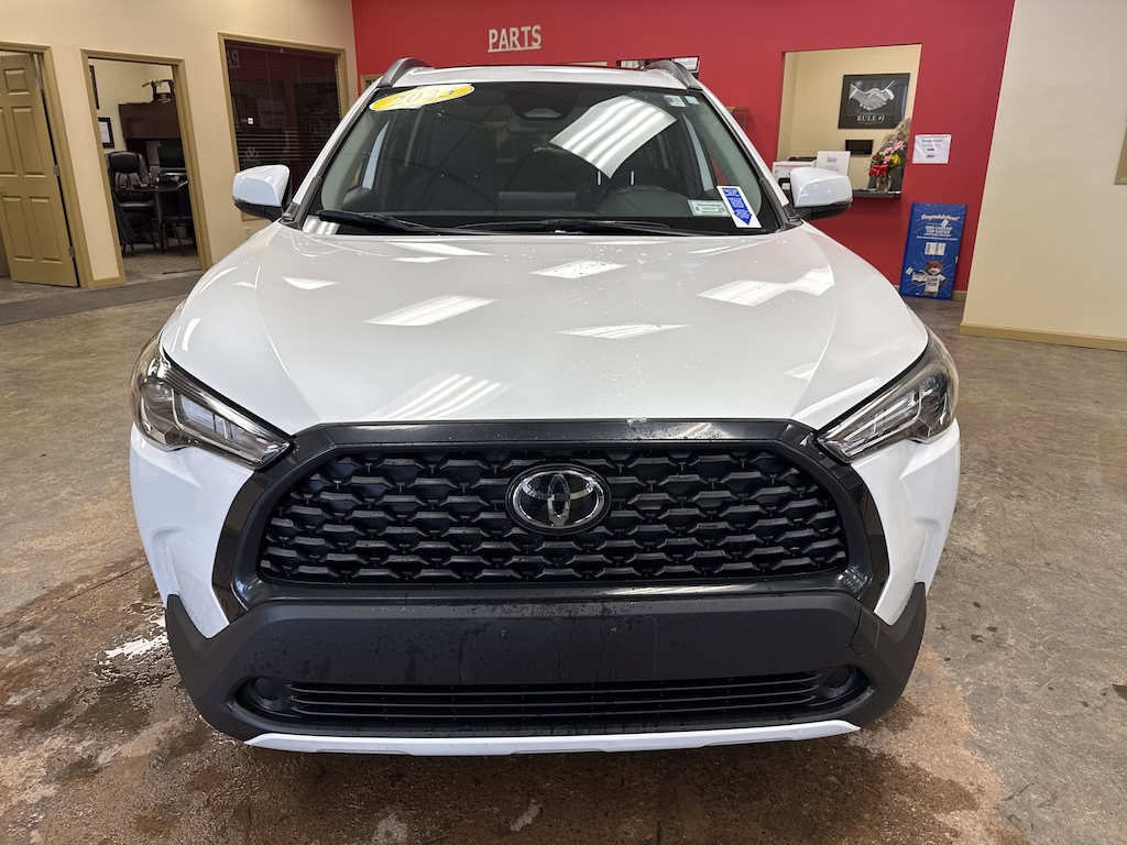 Used 2023 Toyota Corolla Cross LE SUV