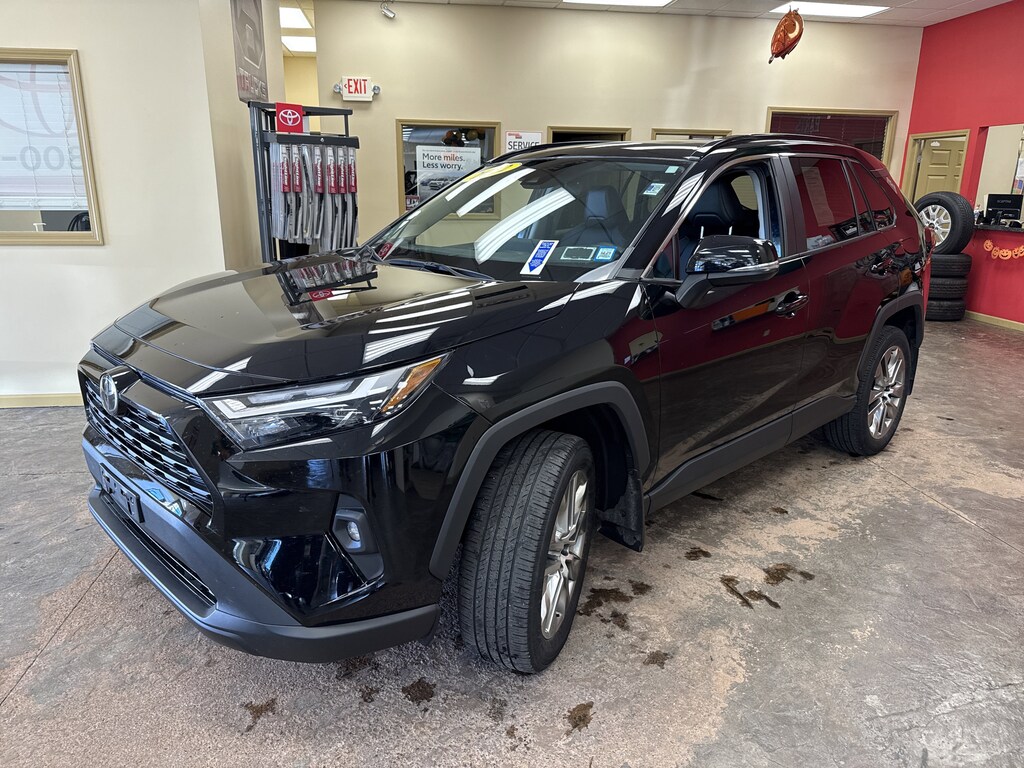 Used 2022 Toyota RAV4 XLE Premium SUV