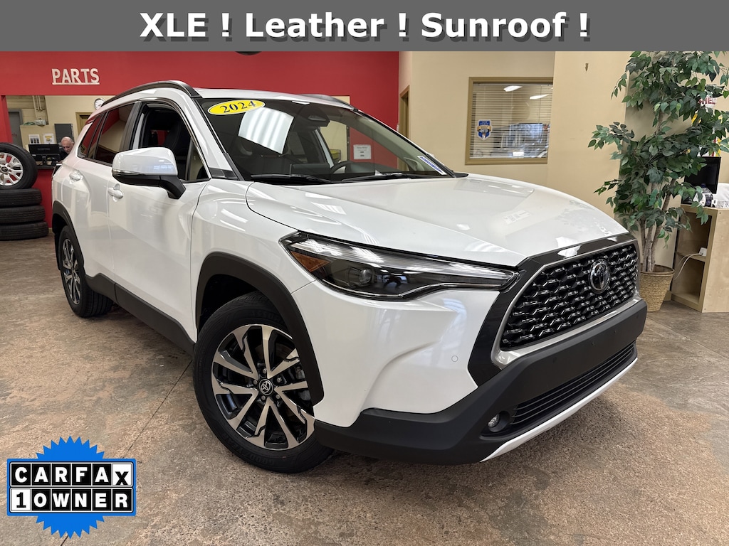 Used 2024 Toyota Corolla Cross XLE SUV